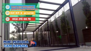 Cafe Cam sistemleri, giyotinli cam sistemleri, Cam ile kapama. MAVİ CAM 0532 245 00 78  Cam ile Kapatma, Cam Kapatma Uygulayıcısı, Mavi Cam, 0532 245 00 78  Kış bahçesi, Kısaca; Cam vb. örtü ile çevrelenmiş içinde oturulabilir bahçe. Çevresi camlarla çevrili küçük cam evler görünümündeki kış bahçeleri, evlerde dört mevsim sıcak ve aydınlık bir bahçe keyfi yaşatır.